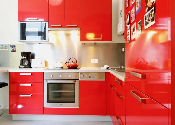 Bright Elegant Flat In Center *